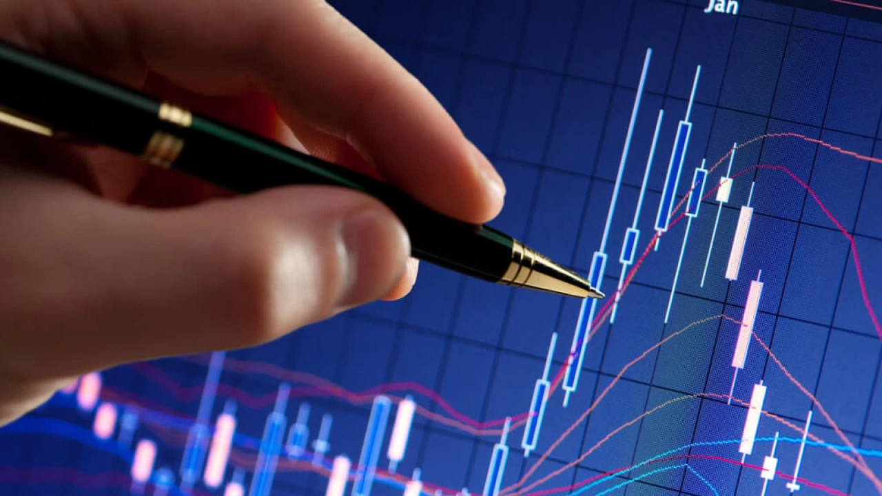 BLOOMBERG-ზე 1 დოლარი 2.7080 ლარად ივაჭრება, ბანკებში დოლარი ₾2.7550 ღირს