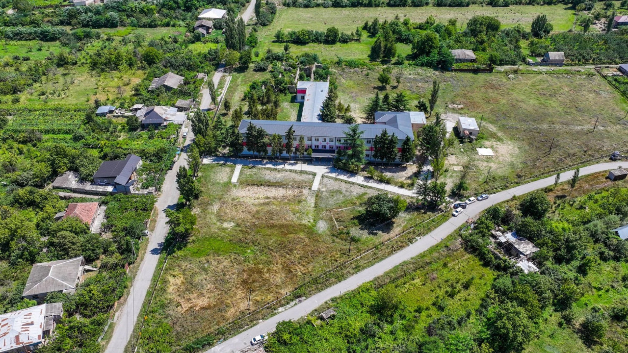 გორში, სოფელ მეჯვრისხევის საჯარო სკოლის სრული რეაბილიტაცია სრულდება