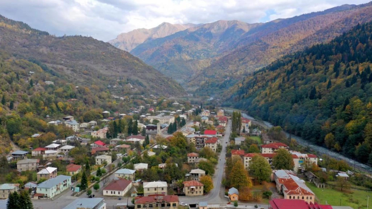 ცაგერისა და ლენტეხის მუნიციპალიტეტებში 120 კმ. მკვებავი გაზსადენი შენდება