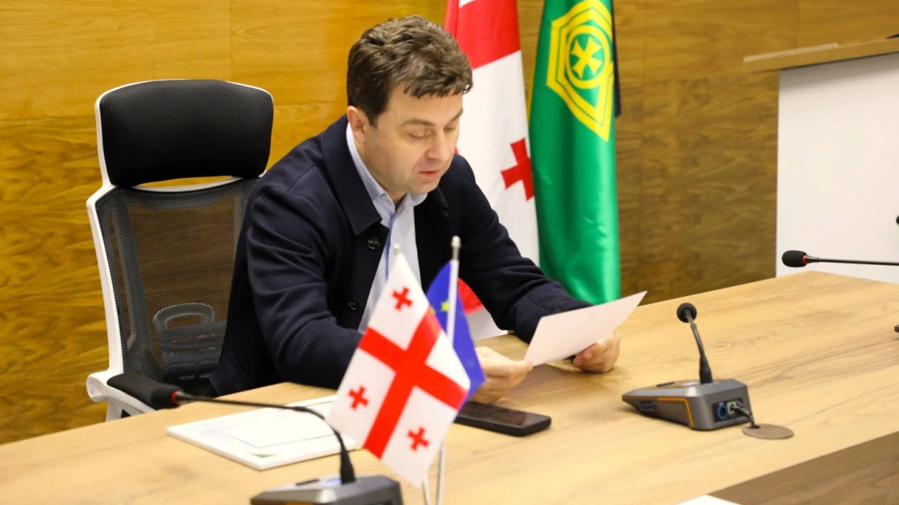 "ახალგაზრდების მიგრაცია ადგილობრივ ბაზარზე კვალიფიციური კადრების დეფიციტს ქმნის" - ტყიბულის მერი
