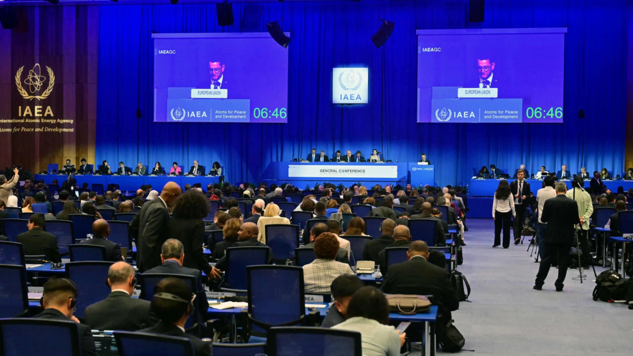 ნინო უტიაშვილი, IAEA-ის 69-ე გენერალური კონფერენციის ფარგლებში, სხვადასხვა ქვეყნის კოლეგა უწყებების წარმომადგენლებს შეხვდა