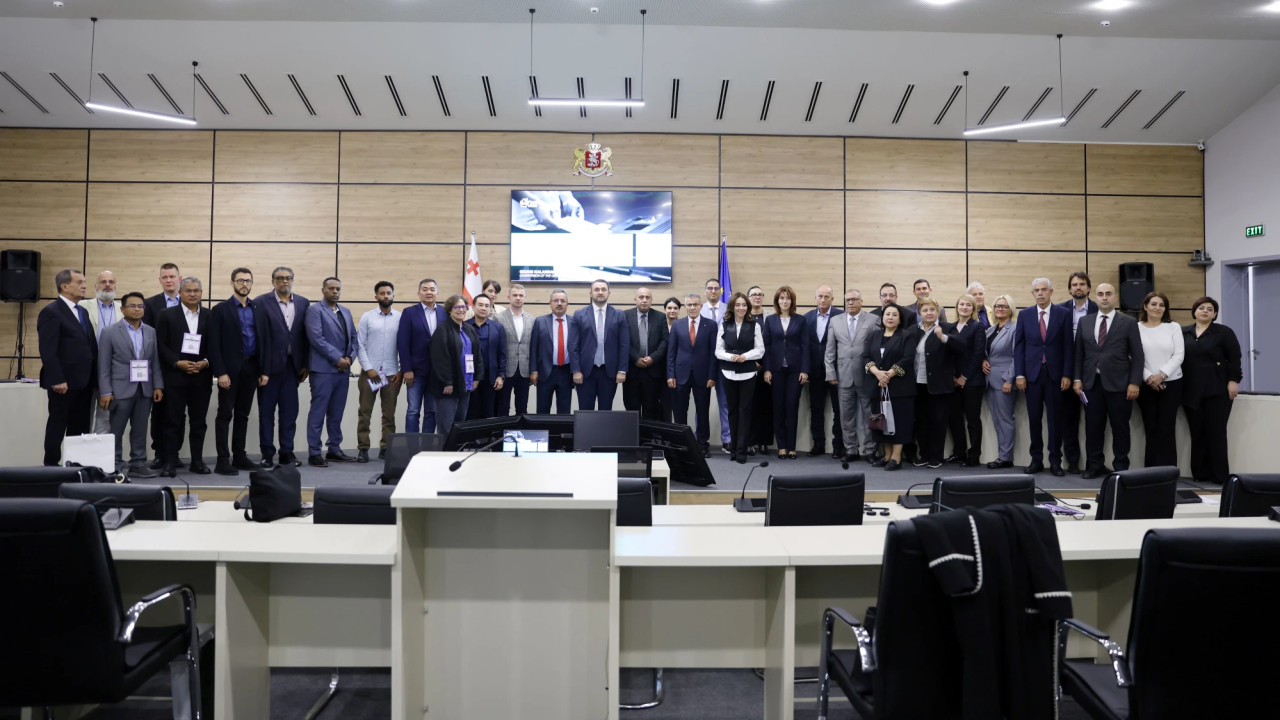 ცესკოს ხელმძღვანელი პირები სხვადასხვა ქვეყნის საარჩევნო ადმინისტრაციების წარმომადგენლებს შეხვდნენ