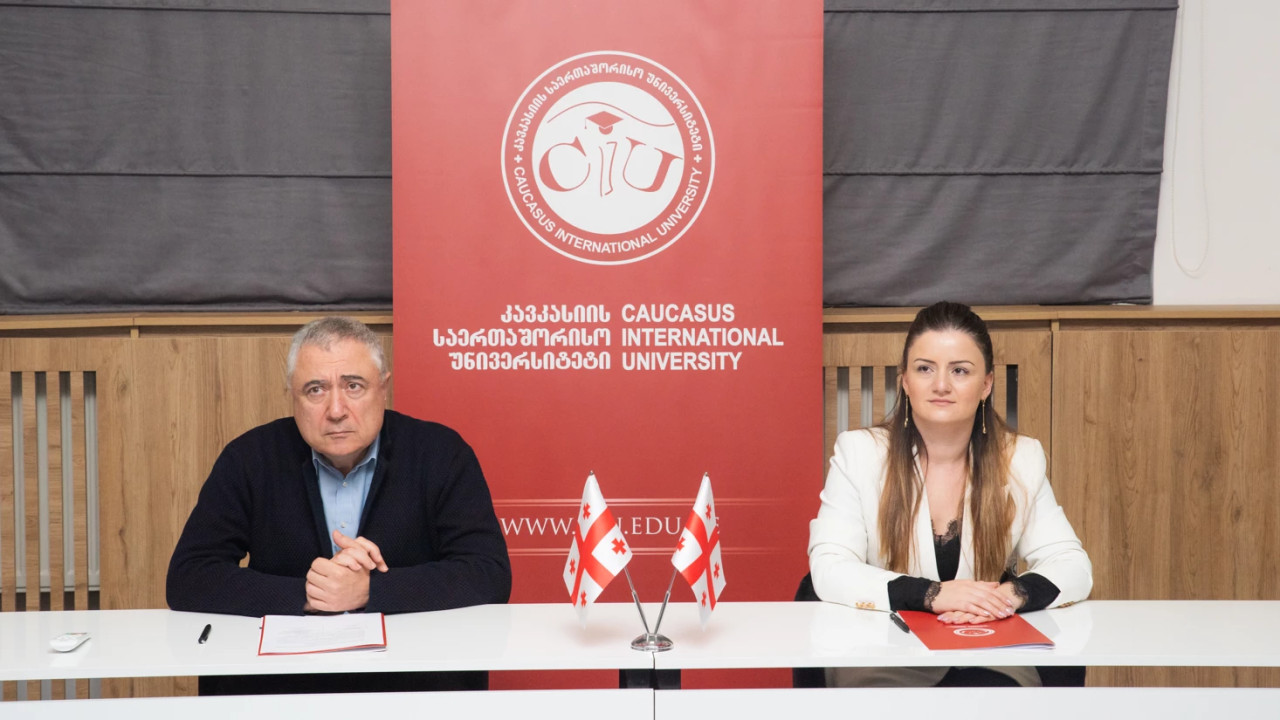 ბირთვული და რადიაციული უსაფრთხოების სააგენტოსა და კავკასიის საერთაშორისო უნივერსიტეტს შორის თანამშრომლობის მემორანდუმი გაფორმდა