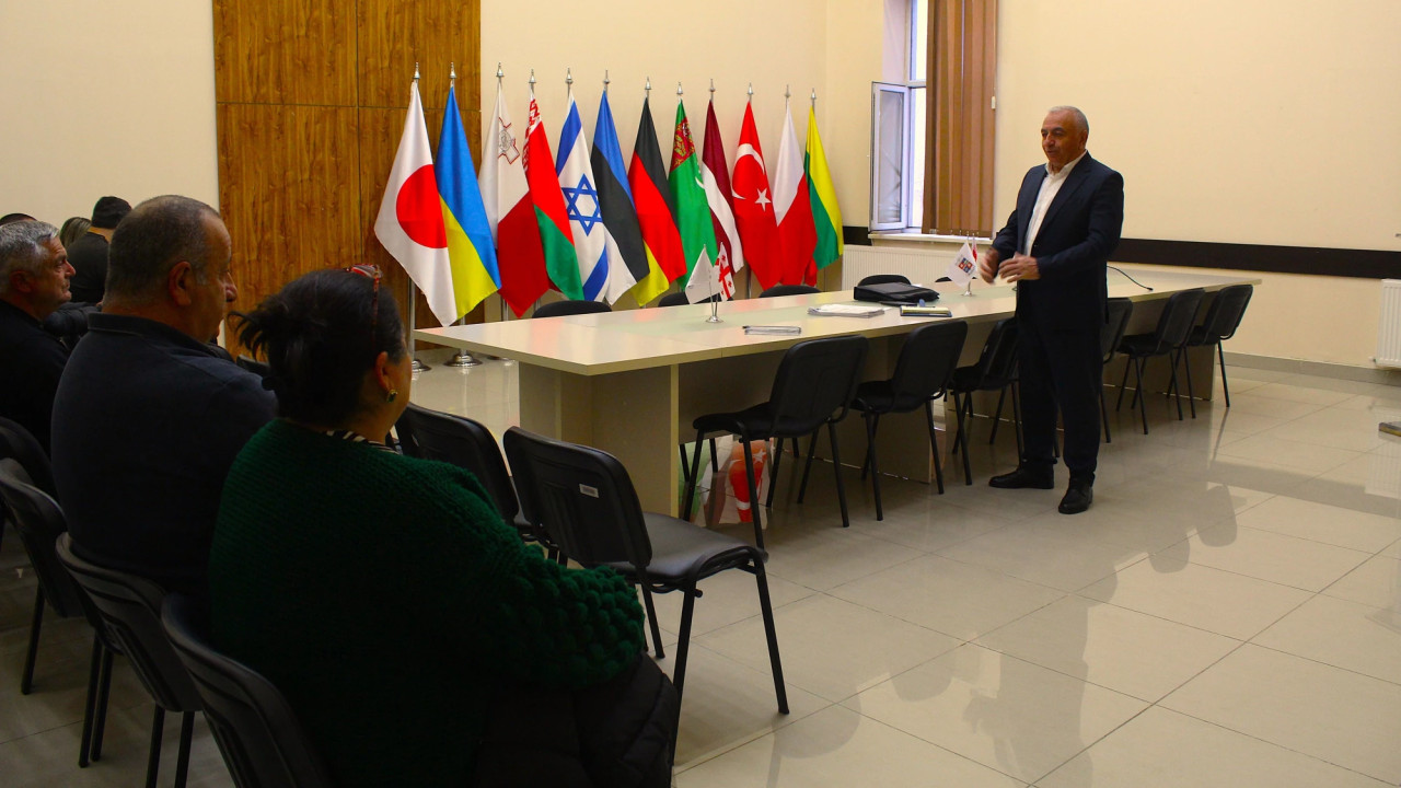 თელავში ქარსაფრების აღდგენის საკითხზე ფერმერებთან კონსულტაციები დაიწყო