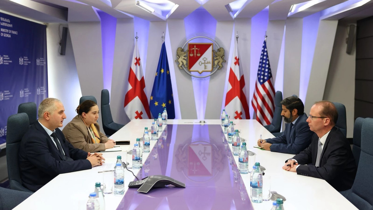 ლაშა ხუციშვილი საქართველოში აშშ-ის საგანგებო და სრულუფლებიანი ელჩის მოვალეობის შემსრულებელს შეხვდა