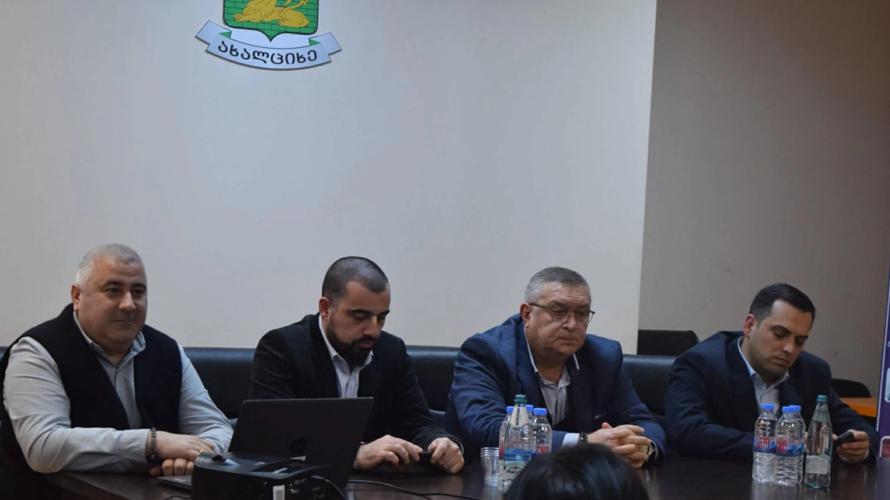 სამცხე-ჯავახეთში თევზის დაავადებების დიაგნოსტიკის საკითხებზე მეთევზე ფერმერებთან სამუშაო შეხვედრა გაიმართა