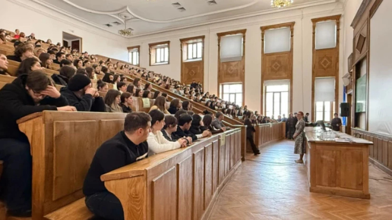 "ახალგაზრდობის ხმის" პროექტის გრანდიოზული შემაჯამებელი ღონისძიება ივანე ჯავახიშვილის სახელობის თბილისის სახელმწიფო უნივერსიტეტში გაიმართა
