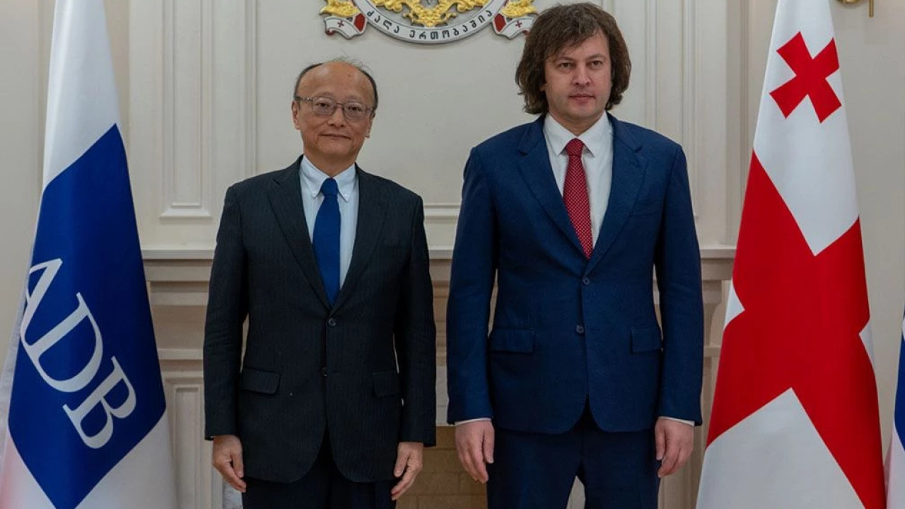 ADB-ის პრეზიდენტმა საქართველოს ეკონომიკური ზრდისადმი მხარდაჭერა დაადასტურა