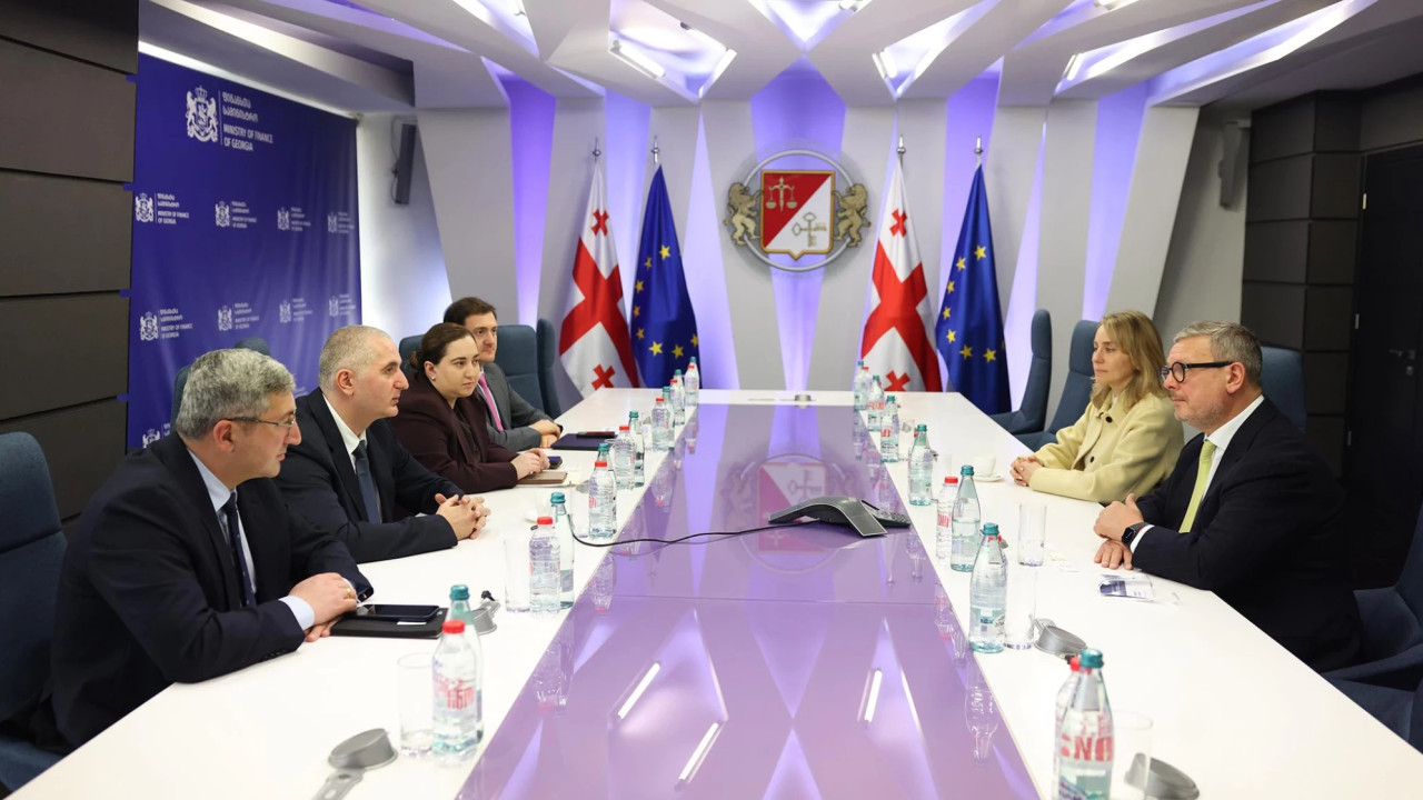 ფინანსთა მინისტრი ლაშა ხუციშვილი საინვესტიციო ბანკის - Oppenheimer-ის უფროს აღმასრულებელ ოფიცერს შეხვდა