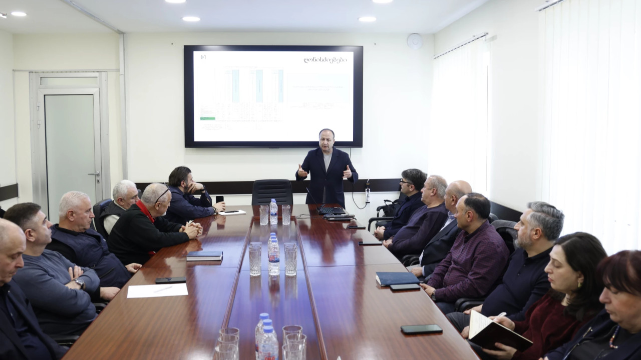 ძაღლების ჰიპერპოპულაციის მართვის რეფორმის შესახებ მცხეთა-მთიანეთში შეხვედრა გაიმართა