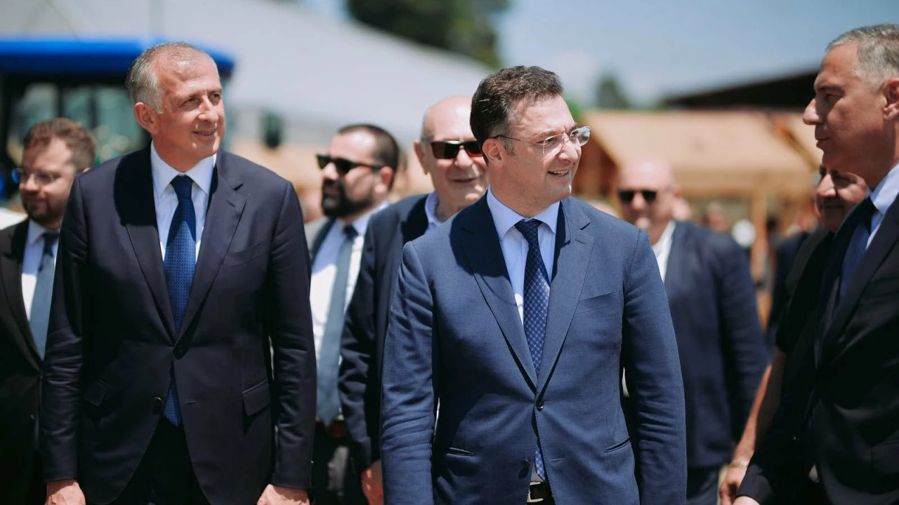 დავით სონღულაშვილი აჭარის მთავრობის თავმჯდომარეს ზურაბ პატარაძეს შეხვდა