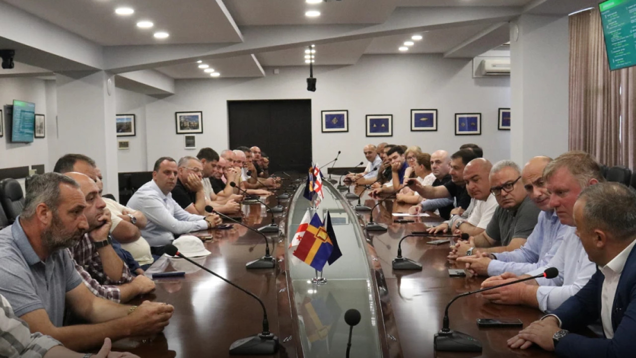 სამეგრელო-ზემო სვანეთის რეგიონში "აგროთანადაფინანსების სახელმწიფო პროგრამის" შესახებ საინფორმაციო შეხვედრა ჩატარდა