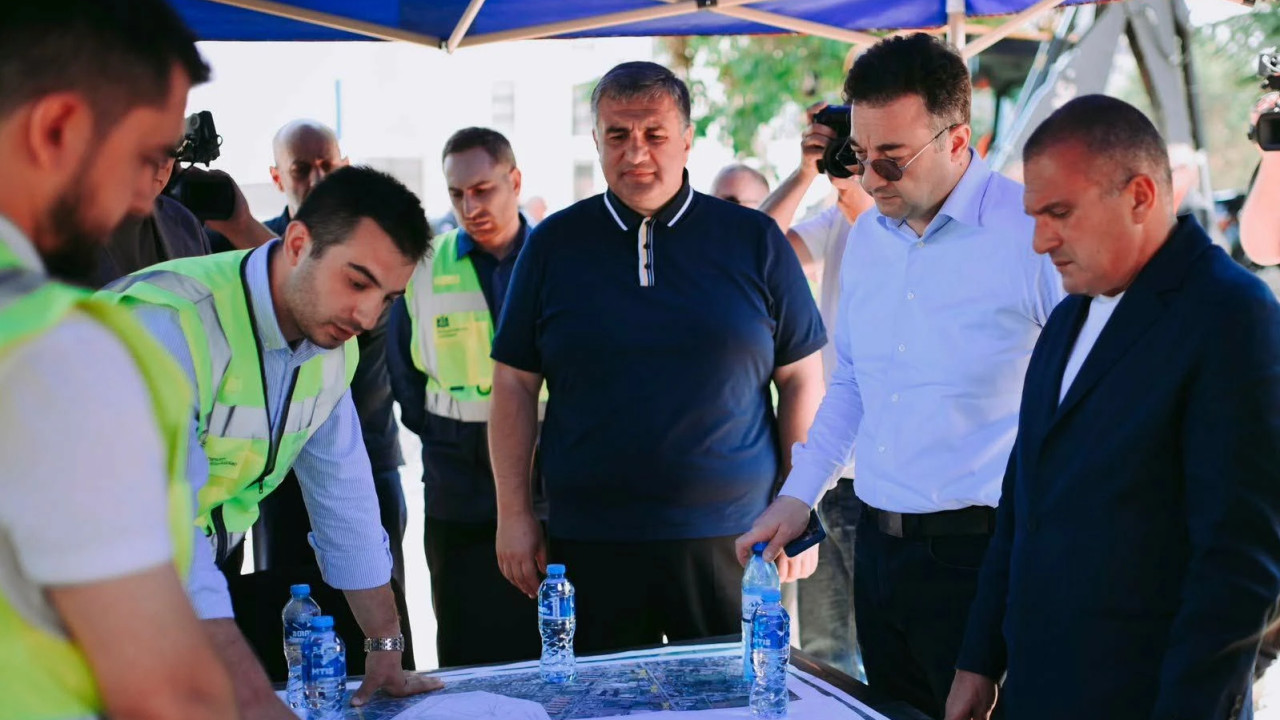 დავით სონღულაშვილი თელავში სტიქიის სალიკვიდაციო და პრევენციულ სამუშაოებს გაეცნო